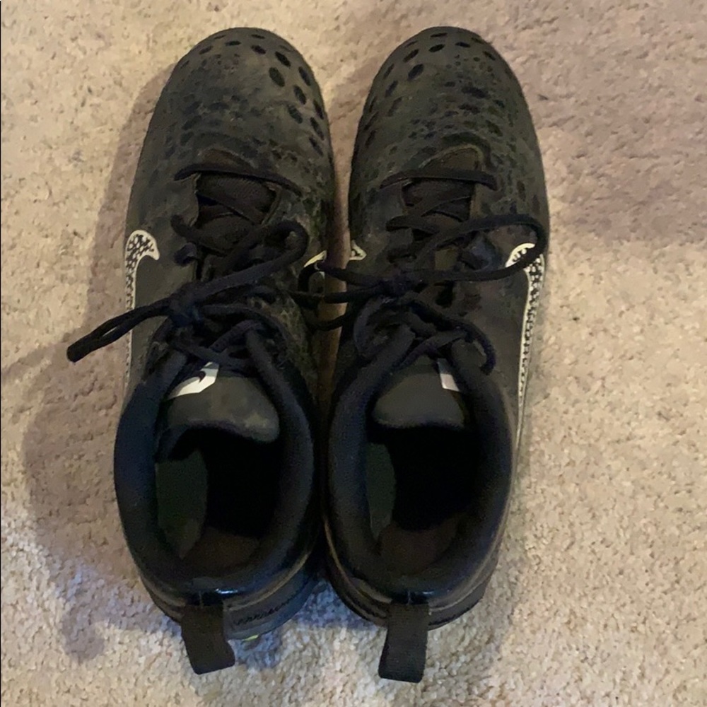 Women’s Softball Cleats